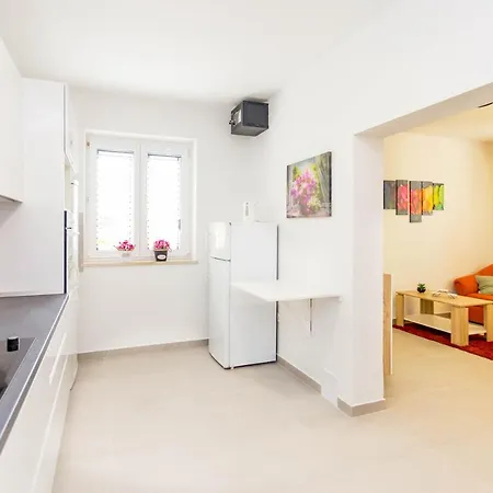 Silvana Appartement *