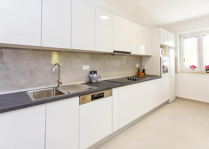 Silvana Appartement *