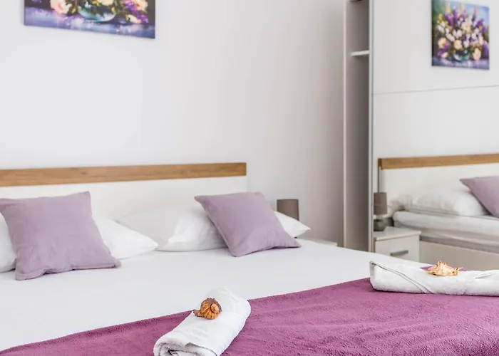 Silvana * Marusici (Split-Dalmatia)