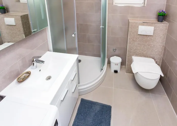 Silvana * Marusici (Split-Dalmatia)